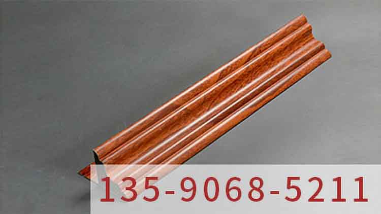 鋁單板廠家之木紋鋁單板現(xiàn)代建筑裝飾的創(chuàng)新之選